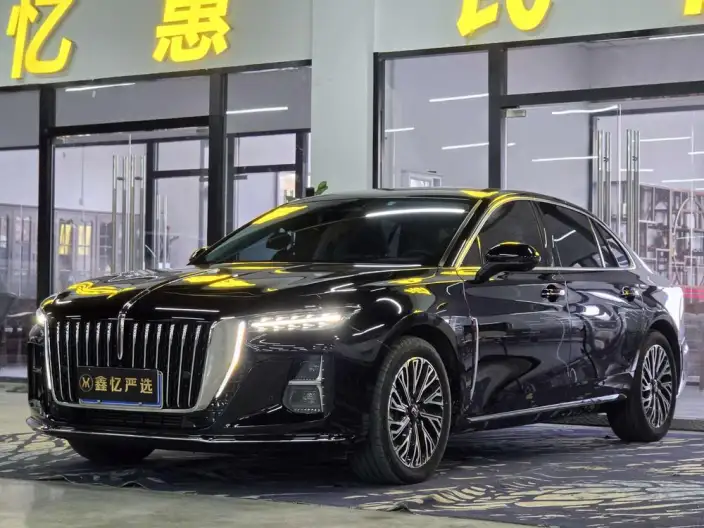 Hongqi H5 2024 Model 2.0T Automatic Smart Flag Enjoy Edition