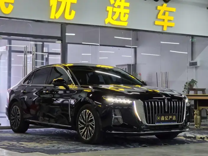 Hongqi H5 2024 Model 2.0T Automatic Smart Flag Enjoy Edition