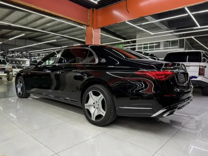 Mercedes-Maybach S-Class 2023 Model S 480 4MATIC – фото 3