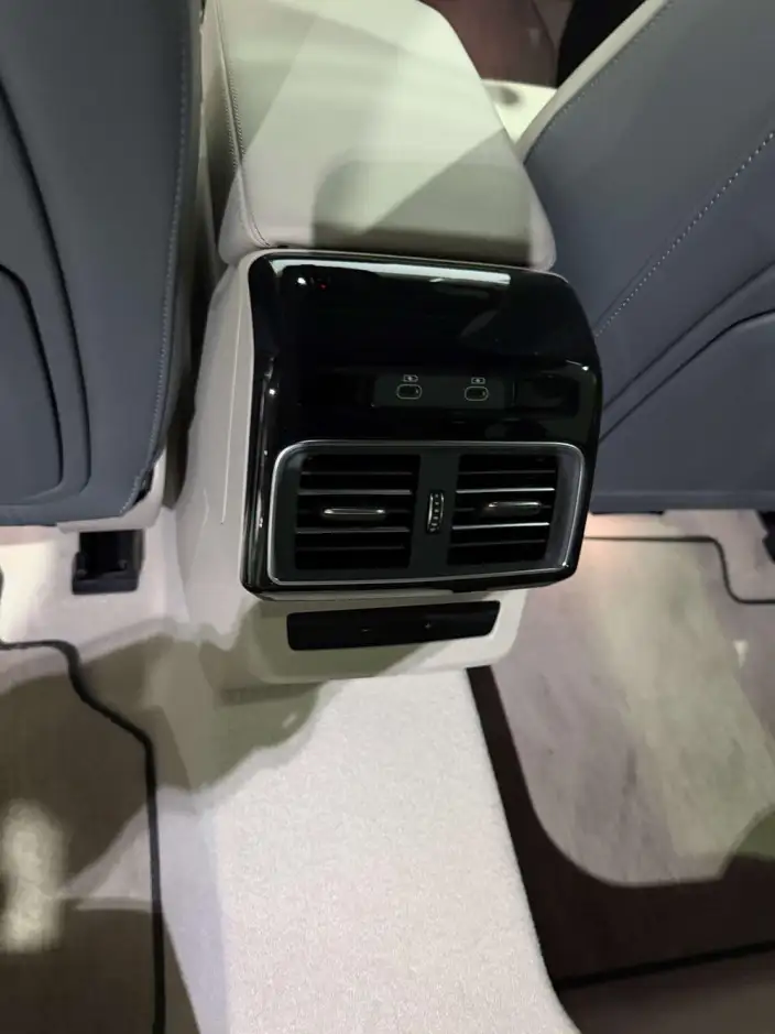 Audi Q5L 2026 Model 2.0T Smart Hybrid Flagship Model – фото 6