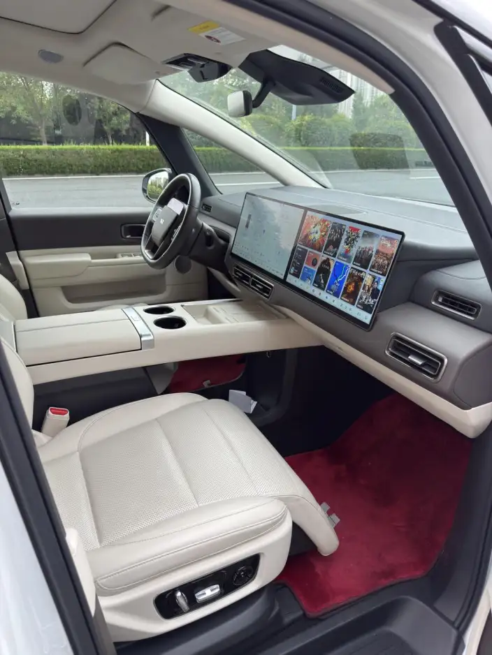 Li Auto MEGA 2024 Model Ultra Edition