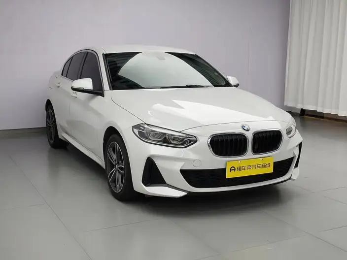 BMW 1 Series 2021 Model Facelift 120i M Sports Edition – фото 3