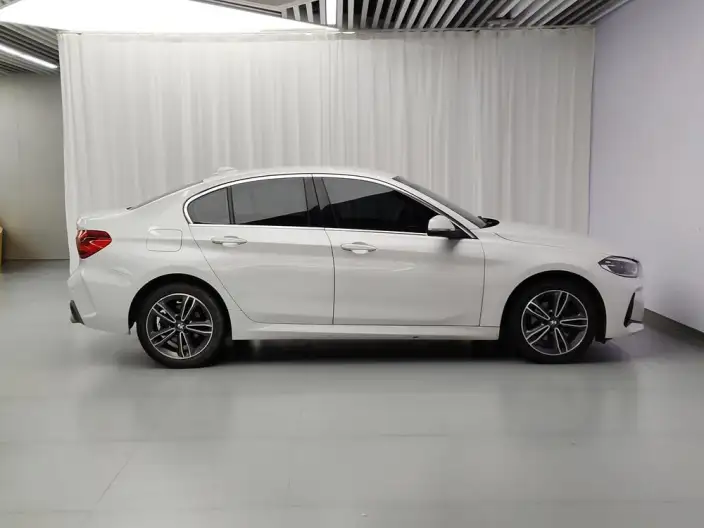 BMW 1 Series 2021 Model Facelift 120i M Sports Edition – фото 8