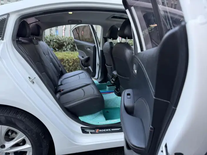 Roewe i5 2023 Model 1.5L CVT Zunrong Edition – фото 9