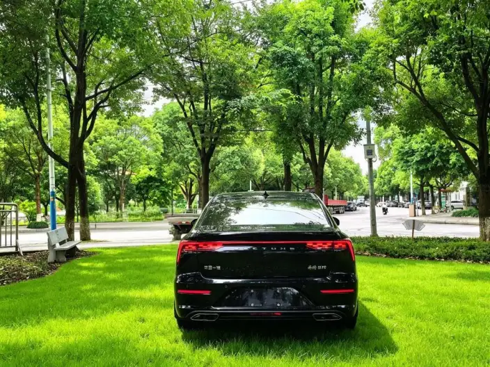 BESTUNE B70 2023 Model Third generation 1.5T Automatic Changxiang Edition Model – фото 4