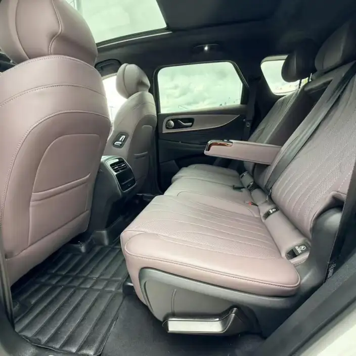 Chery Tiggo 9 2025 Model 2.0T AT 2WD Exclusive Edition – фото 9