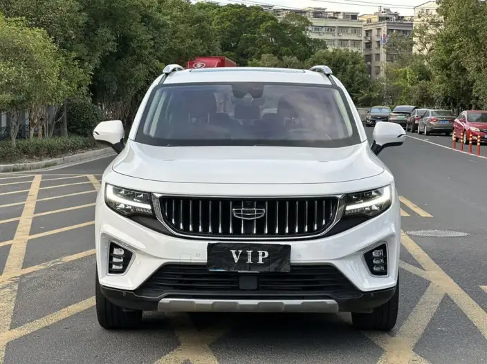 Geely Haoyue 2022 Model 1.8TD DCT Flagship Model