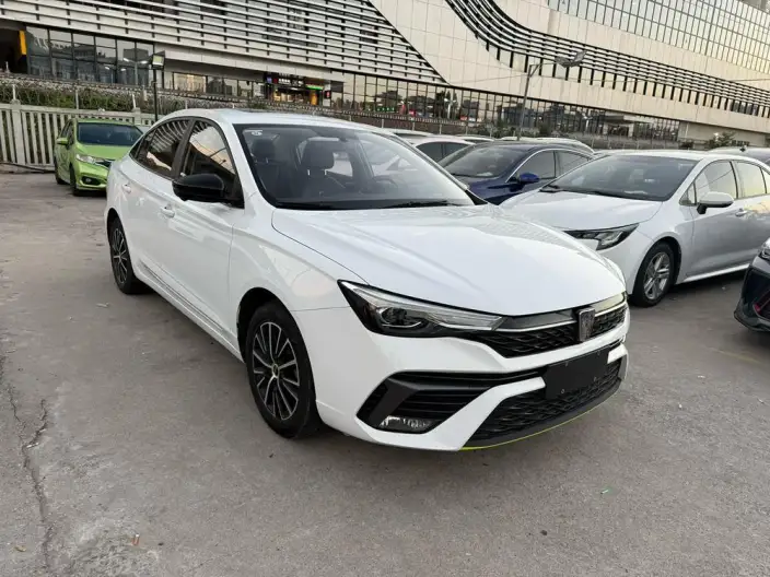 Roewe i5 2021 Model Facelift 1.5L CVT Diamond Edition