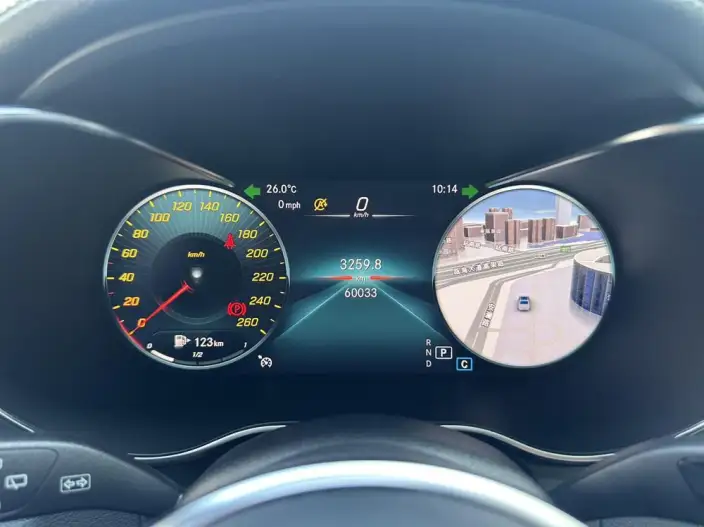 Mercedes-Benz GLC 2022 Model GLC 260 L 4MATIC Dynamic Model – фото 9