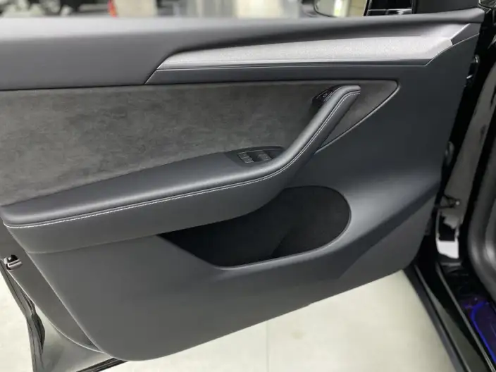 Model Y 2024 Model Rear-wheel drive version – фото 9