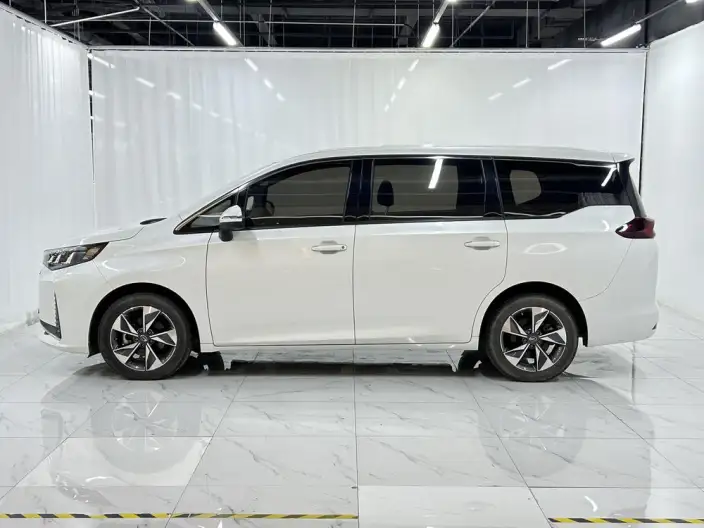 GAC Trumpchi M6 2021 Model Pro 270T Automatic Deluxe Edition