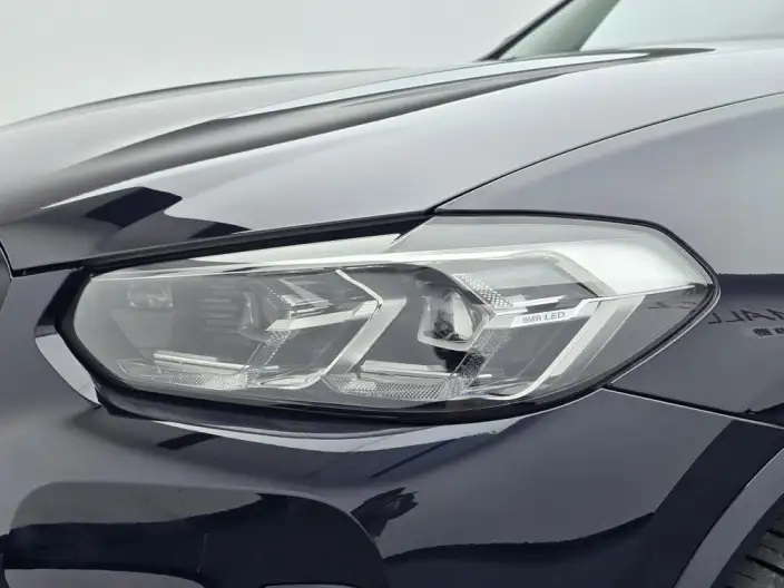 BMW X3 2023 Model xDrive30i Leading Model M Night Set – фото 9