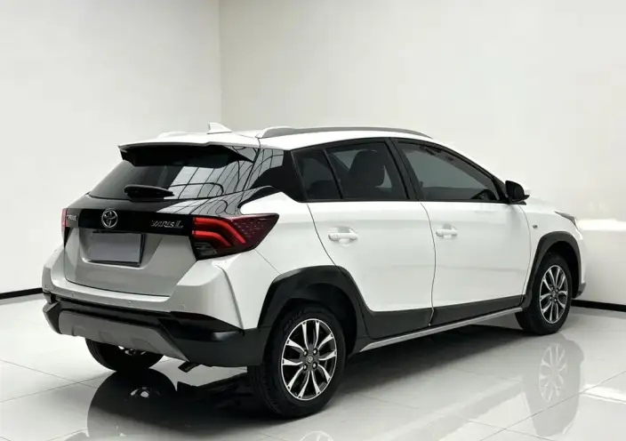 Toyota YARIS L Vios 2022 Model Zhixuan X 1.5L CVT Luxury PLUS Edition – фото 6
