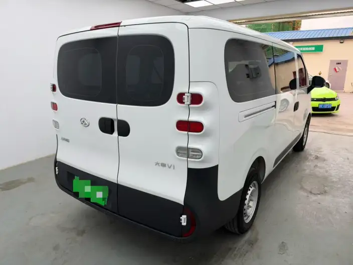 Maxus Dana V1 2025 Model V1 Short axis Low top Gran Edition 42kWh – фото 6