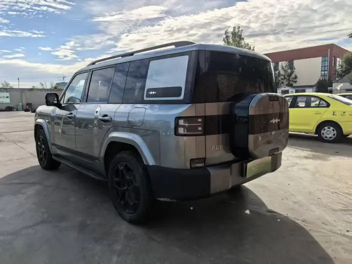 Titan 7 PHEV 2025 Model 190KM 4WD Ultra Edition