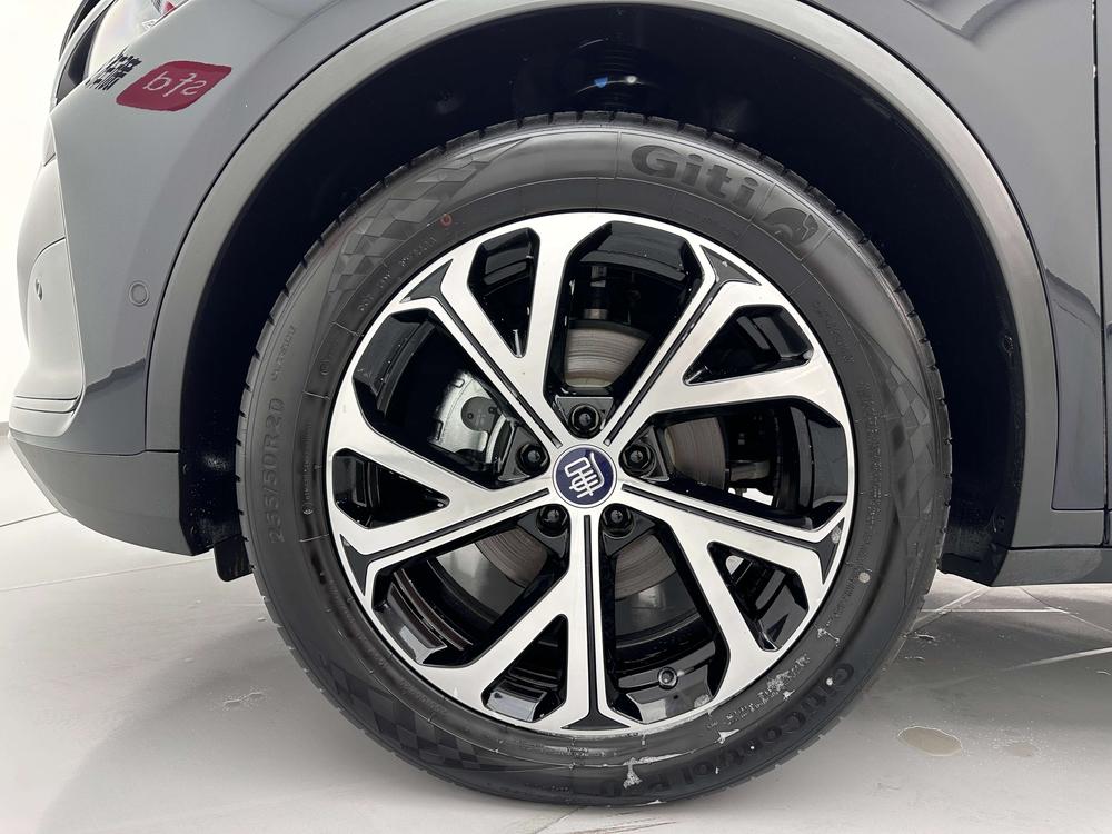 BYD Tang DM 2025 Model Intelligent Driving Edition DM-i 115km Honor Edition – фото 12