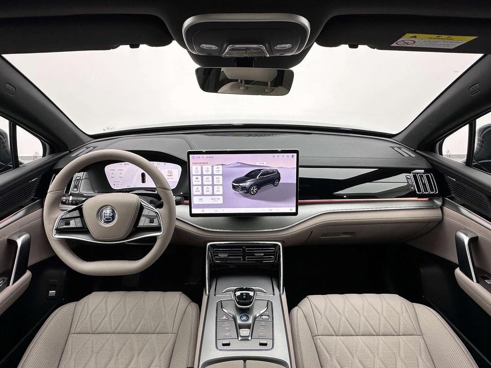 BYD Tang DM 2025 Model Intelligent Driving Edition DM-i 115km Honor Edition – фото 18