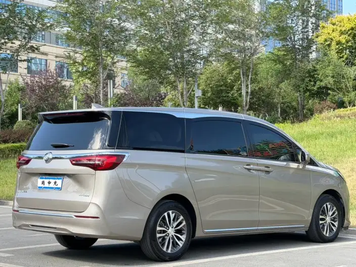 Buick GL8 2023 Model ES Luzun 2.0T Comfort Model – фото 7