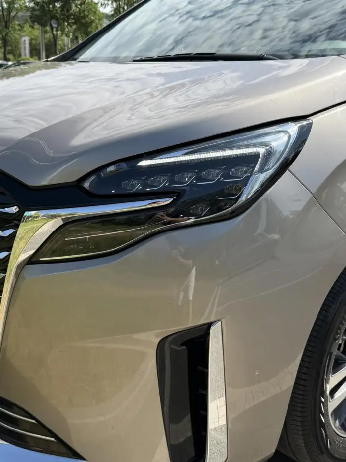 Buick GL8 2023 Model ES Luzun 2.0T Comfort Model – фото 9