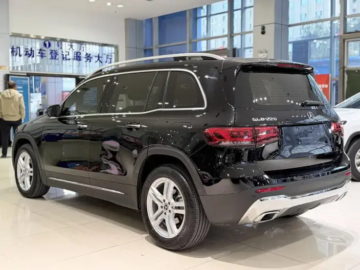 Mercedes-Benz GLB 2023 Model GLB 220 Dynamic Model