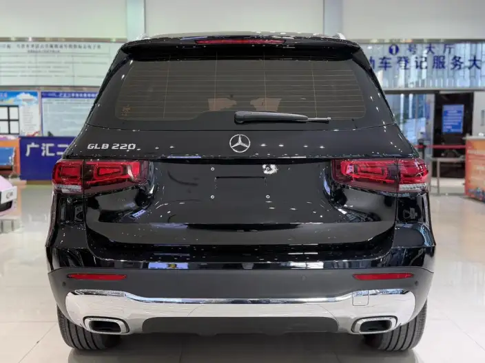 Mercedes-Benz GLB 2023 Model GLB 220 Dynamic Model – фото 5