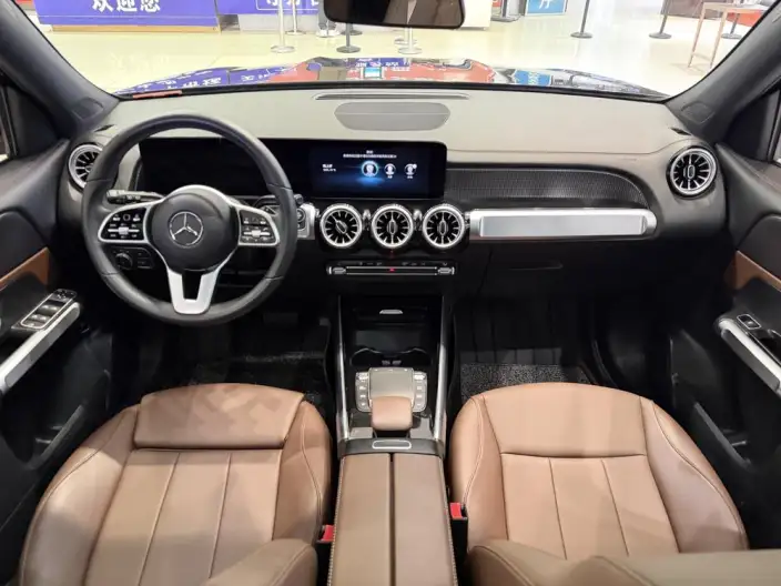 Mercedes-Benz GLB 2023 Model GLB 220 Dynamic Model – фото 8