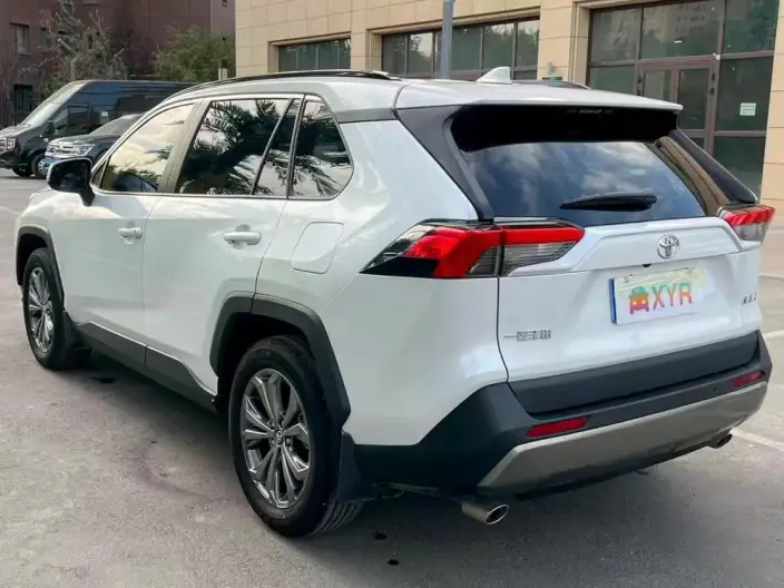 Toyota RAV4 2024 Model 2.0L CVT 2WD Fashion PLUS Edition