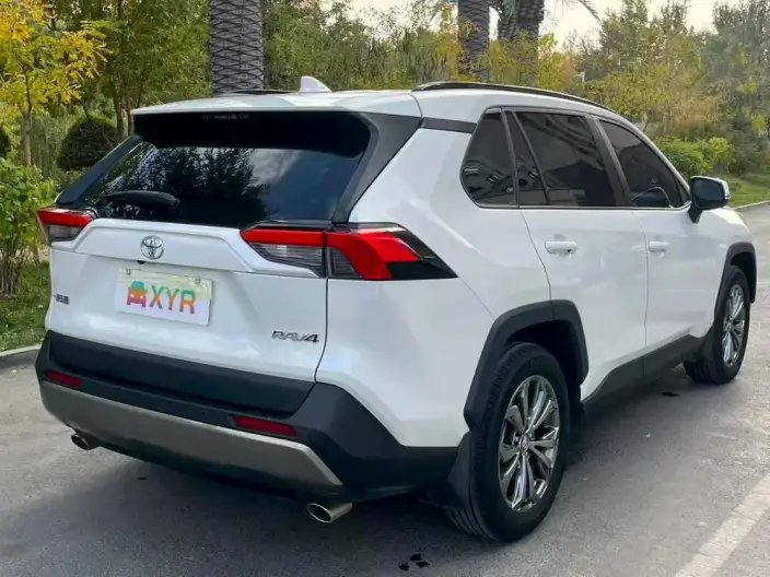 Toyota RAV4 2024 Model 2.0L CVT 2WD Fashion PLUS Edition – фото 6