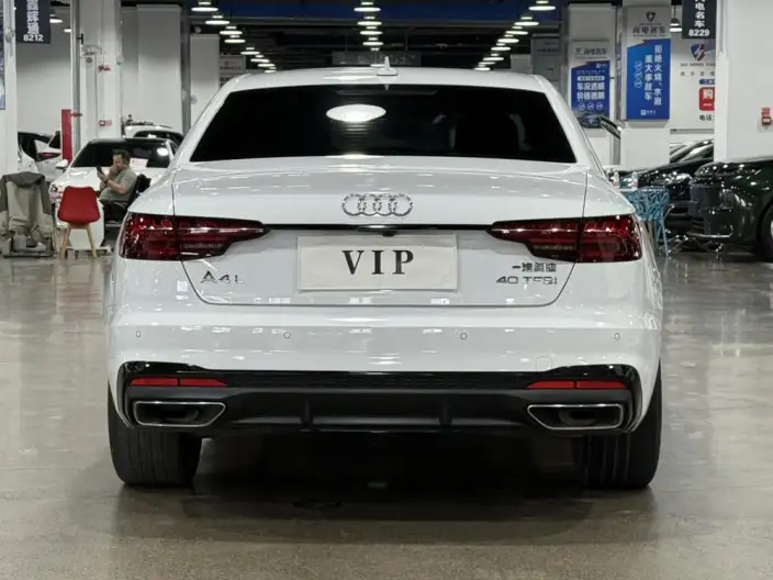Audi A4 L 2024 Model 40 TFSI Luxury Dynamic Model – фото 5