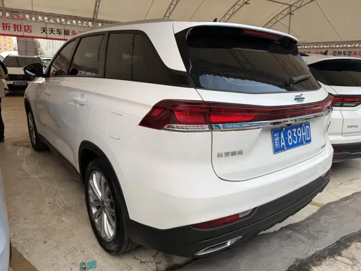 Changan Auchan X7 PLUS 2022 Model 1.5T Automatic Blue Whale Edition Exclusive Model 7 seat