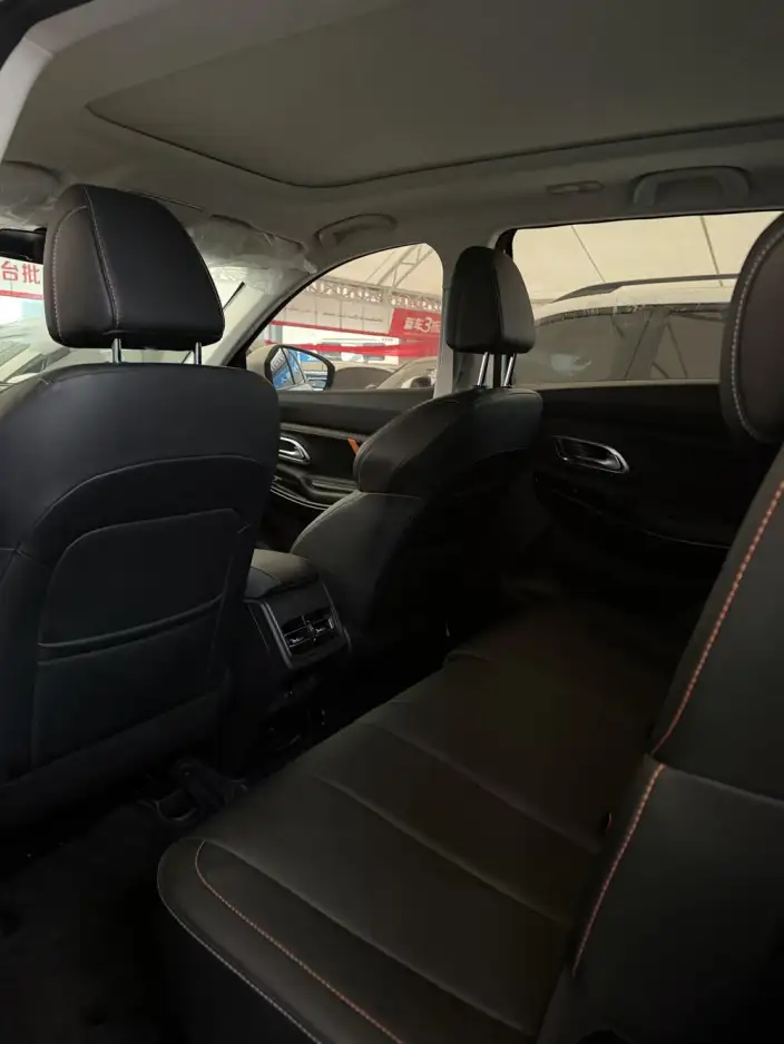 Changan Auchan X7 PLUS 2022 Model 1.5T Automatic Blue Whale Edition Exclusive Model 7 seat – фото 9