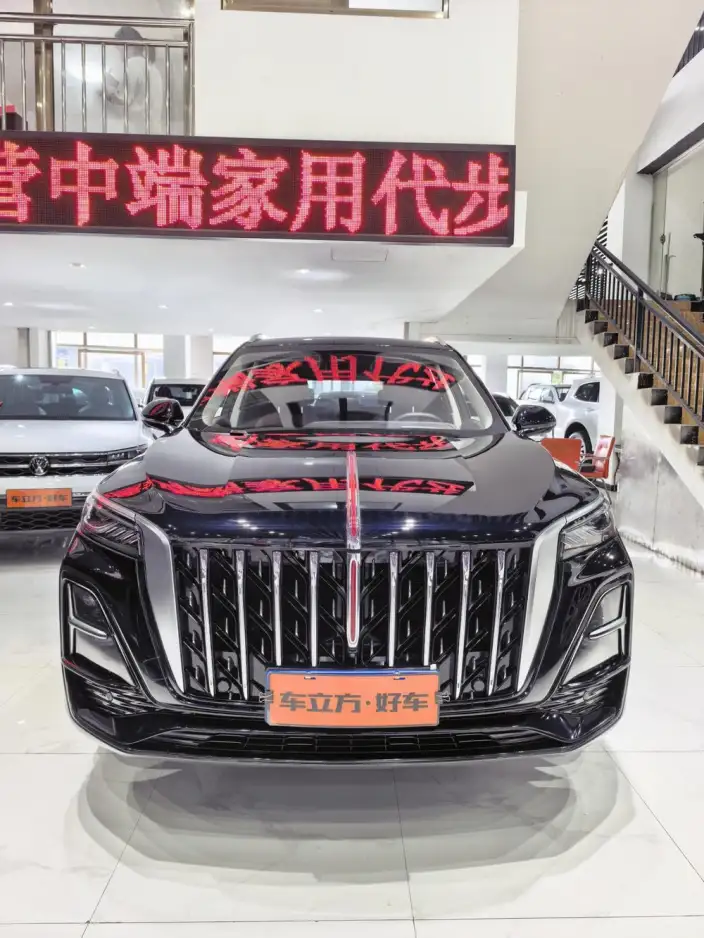 Hongqi HS5 2025 Model 2.0T Flag Xiang Pro Edition