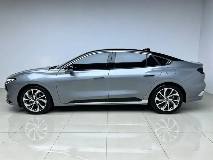 Ford Mondeo 2023 Model EcoBoost 180 Supreme Model
