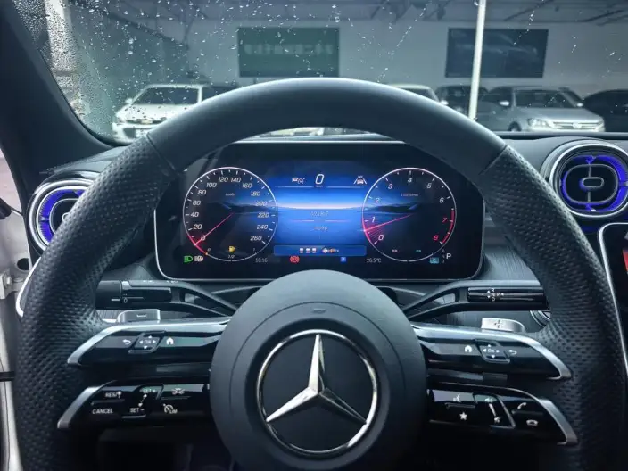 Mercedes-Benz C-Class 2025 Model Facelift C 200 L Sports Edition – фото 7