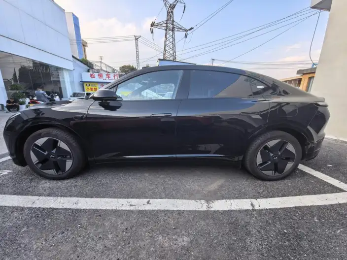 Onvo L60 2024 Model 700km Long Battery Life Pro 4WD Edition