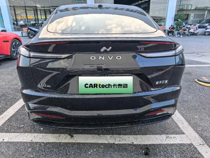 Onvo L60 2024 Model 700km Long Battery Life Pro 4WD Edition