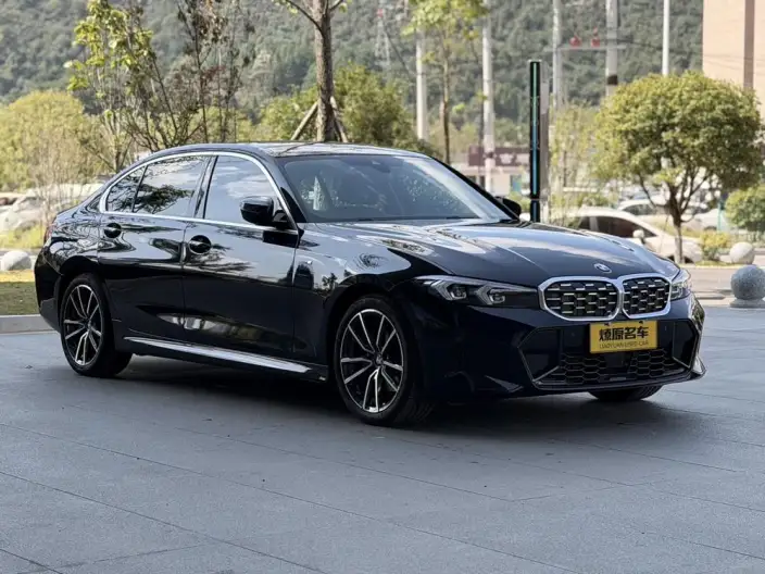 BMW 3 Series 2026 Model 325Li M Sports Set