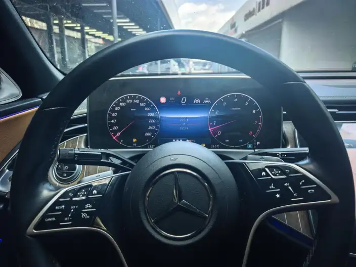 Mercedes-Benz E-Class 2024 Model E 300 L Fashion Model sedan – фото 9