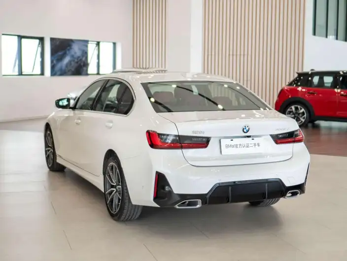 BMW 3 Series 2025 Model 325Li M Sports Set – фото 5