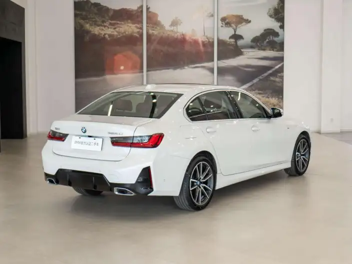 BMW 3 Series 2025 Model 325Li M Sports Set – фото 7