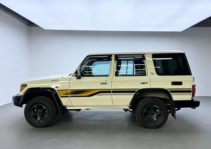 Rand Coolouse 70 2022 Model 4.0L Manual 4WD 5 seat Parallel Imported