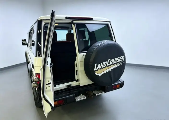 Rand Coolouse 70 2022 Model 4.0L Manual 4WD 5 seat Parallel Imported – фото 8