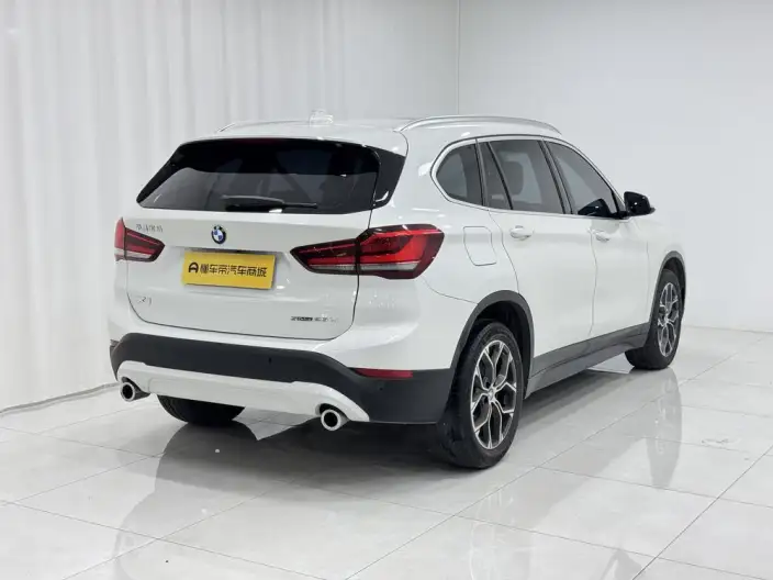 BMW X1 2022 Model sDrive25Li Leading Model – фото 7