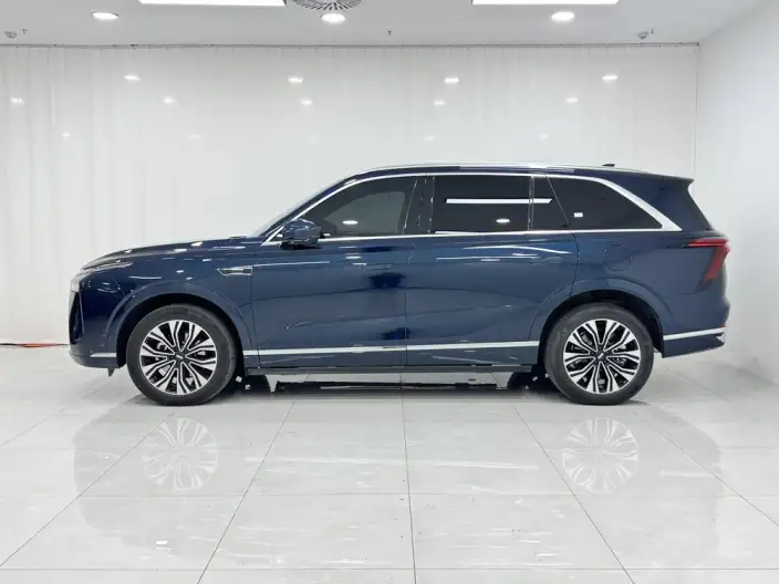 Wey Blue Mountain 2023 Model 4WD Ultra-long Endurance