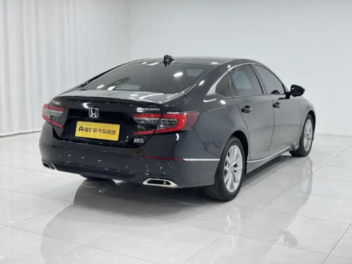 Honda Accord 2022 Model 260TURBO Deluxe Edition – фото 7