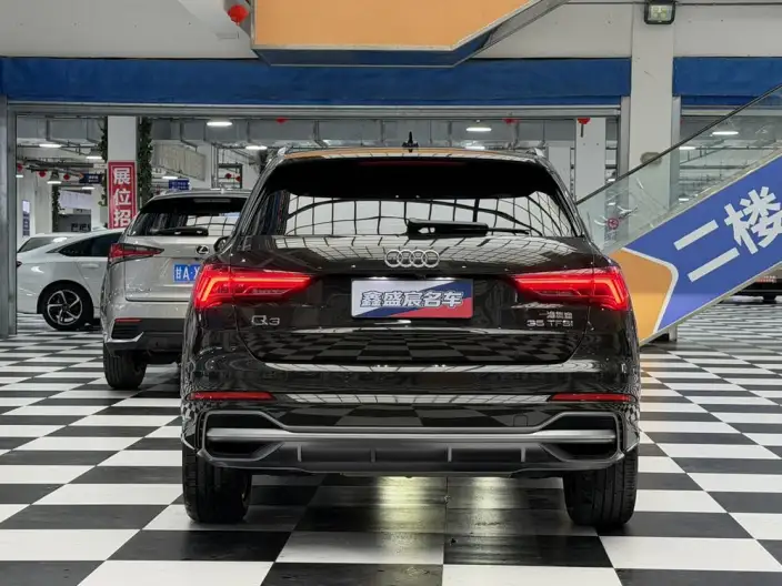 AUDI Q3 2022 Model 35 TFSI Fashion Dynamic Model – фото 5
