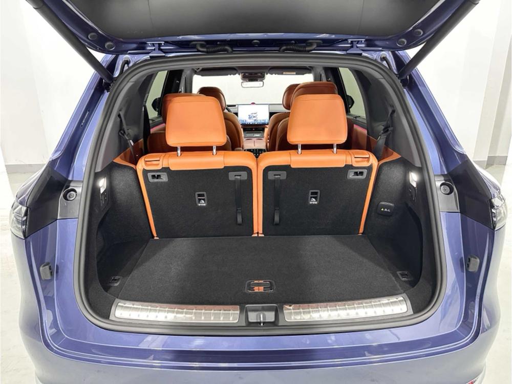 Aito M7 2026 модификация Extended Range Ultra VI seat 4WD Edition 192-канальный Lidar – фото 14