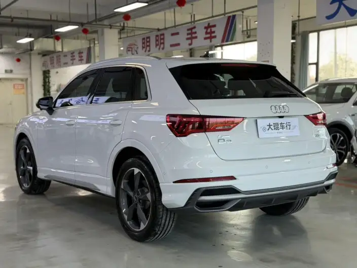 AUDI Q3 2022 Model 35 TFSI Fashion Dynamic Model