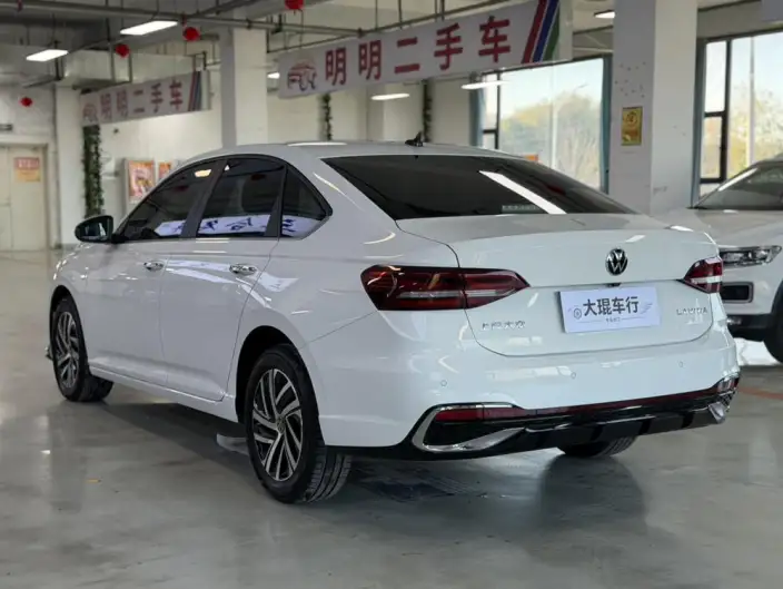 Volkswagen Lavida 2023 Model Facelift 1.5L Automatic Starry Sky Five Million Edition