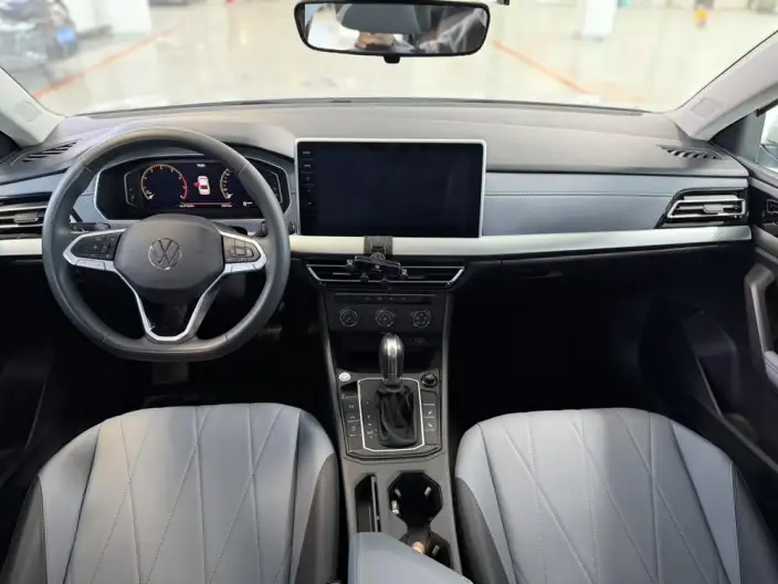 Volkswagen Lavida 2023 Model Facelift 1.5L Automatic Starry Sky Five Million Edition – фото 7